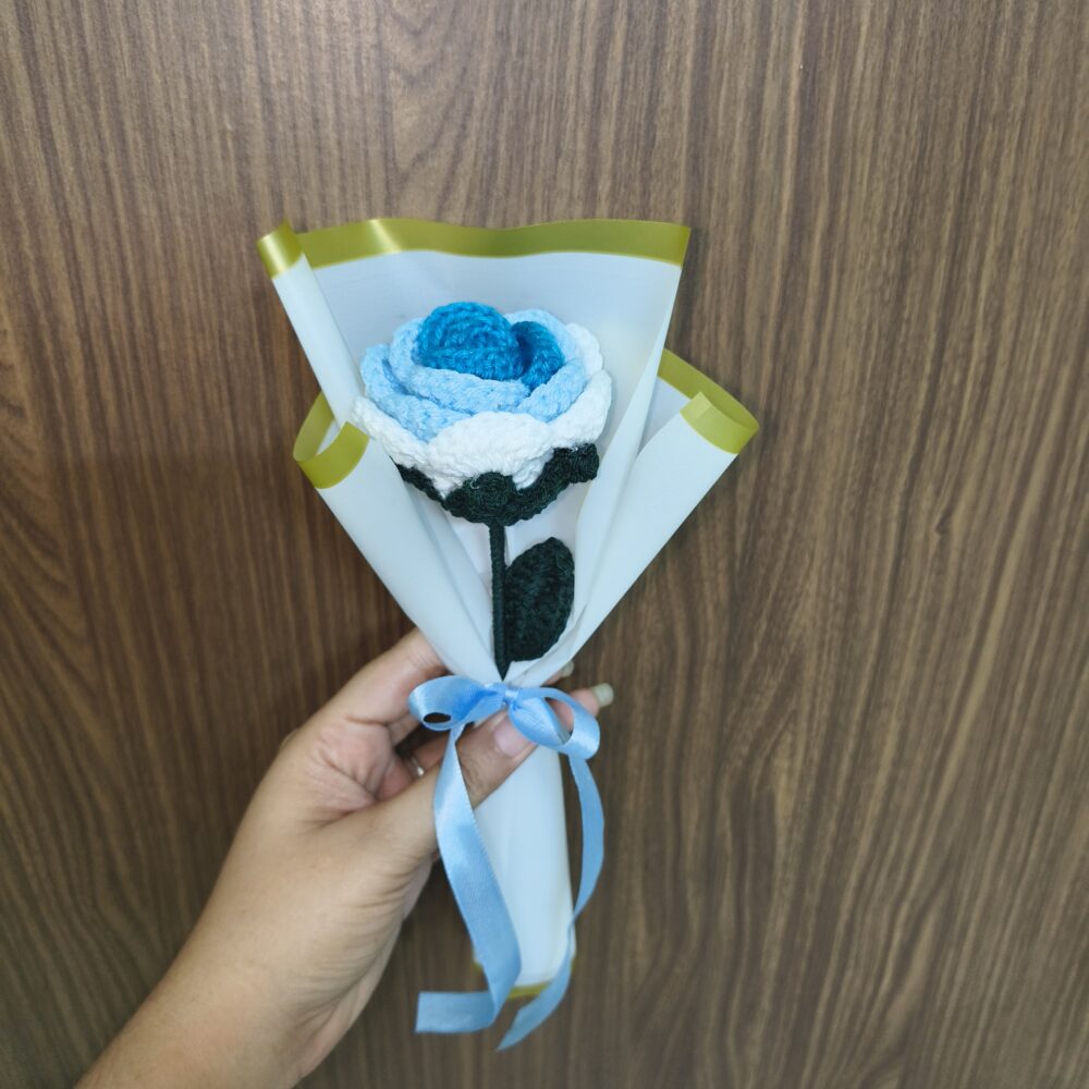 Crochet Collection Blue Rose Bouquet