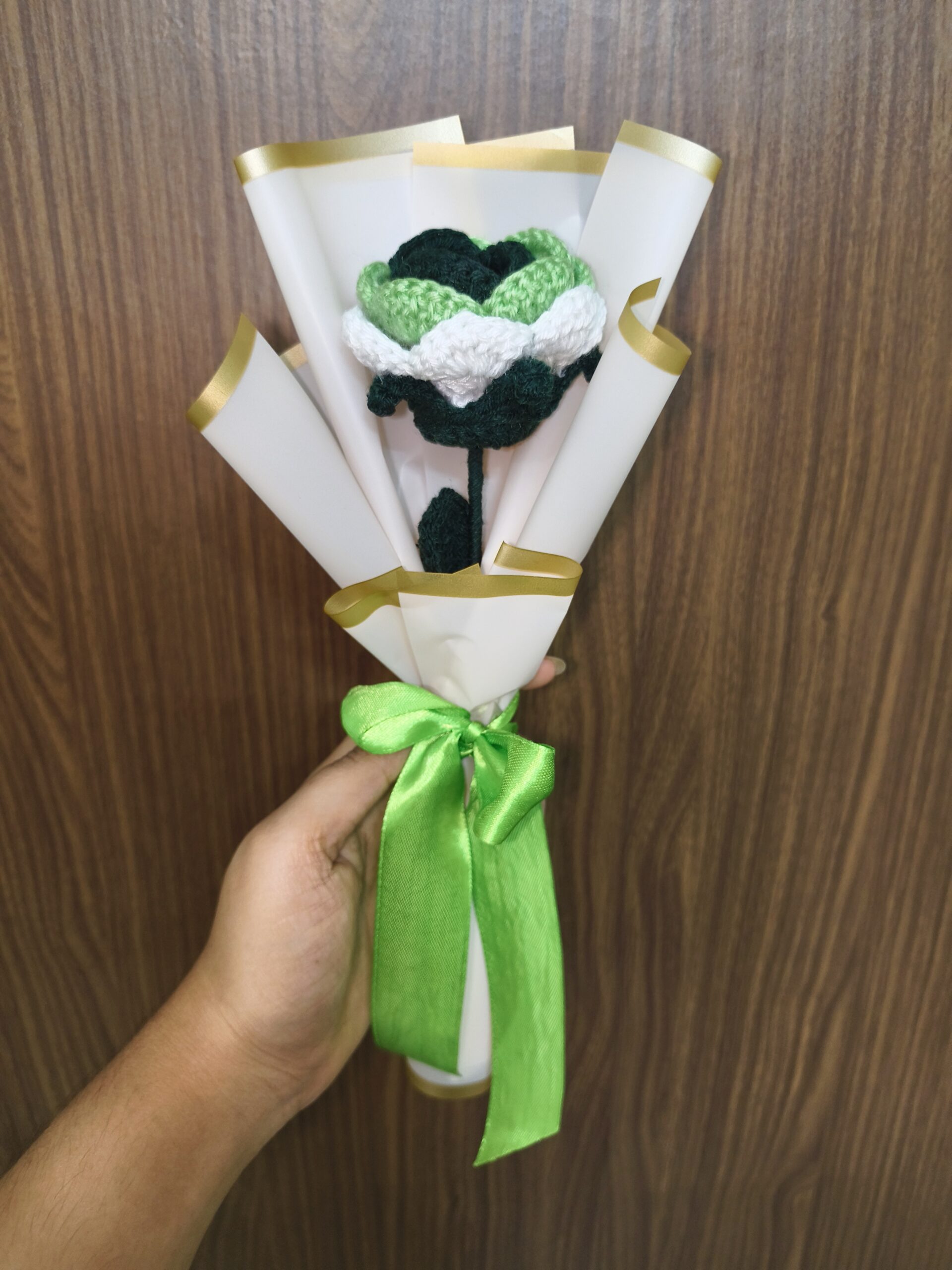 Green rose bouquet